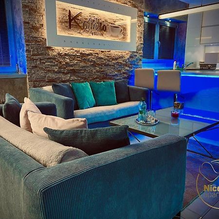 Nice Life - Luxury Apartment In The Old Town. Bratislava Dış mekan fotoğraf